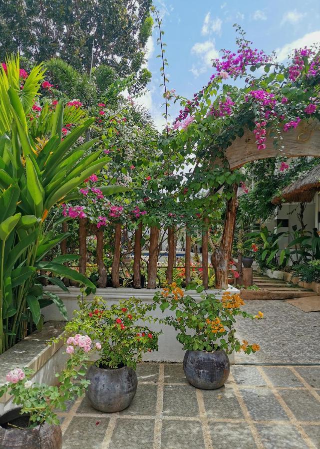 Alisa Garden Boutique Hotel パングラオ エクステリア 写真