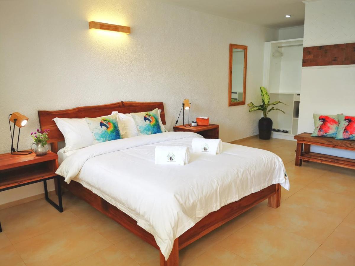 Alisa Garden Boutique Hotel パングラオ エクステリア 写真
